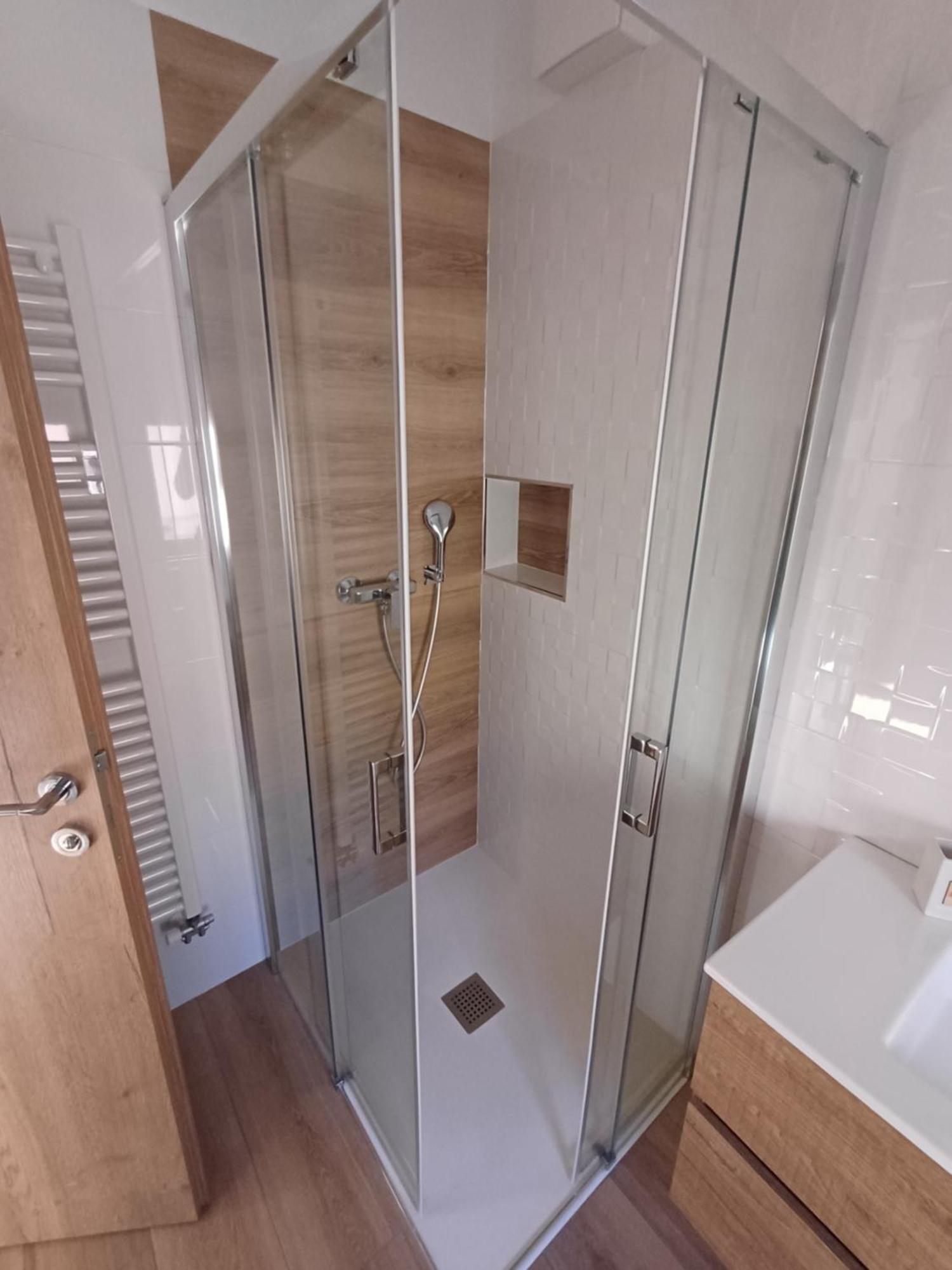 Apartmaji Tanto Malovse Crnice Extérieur photo