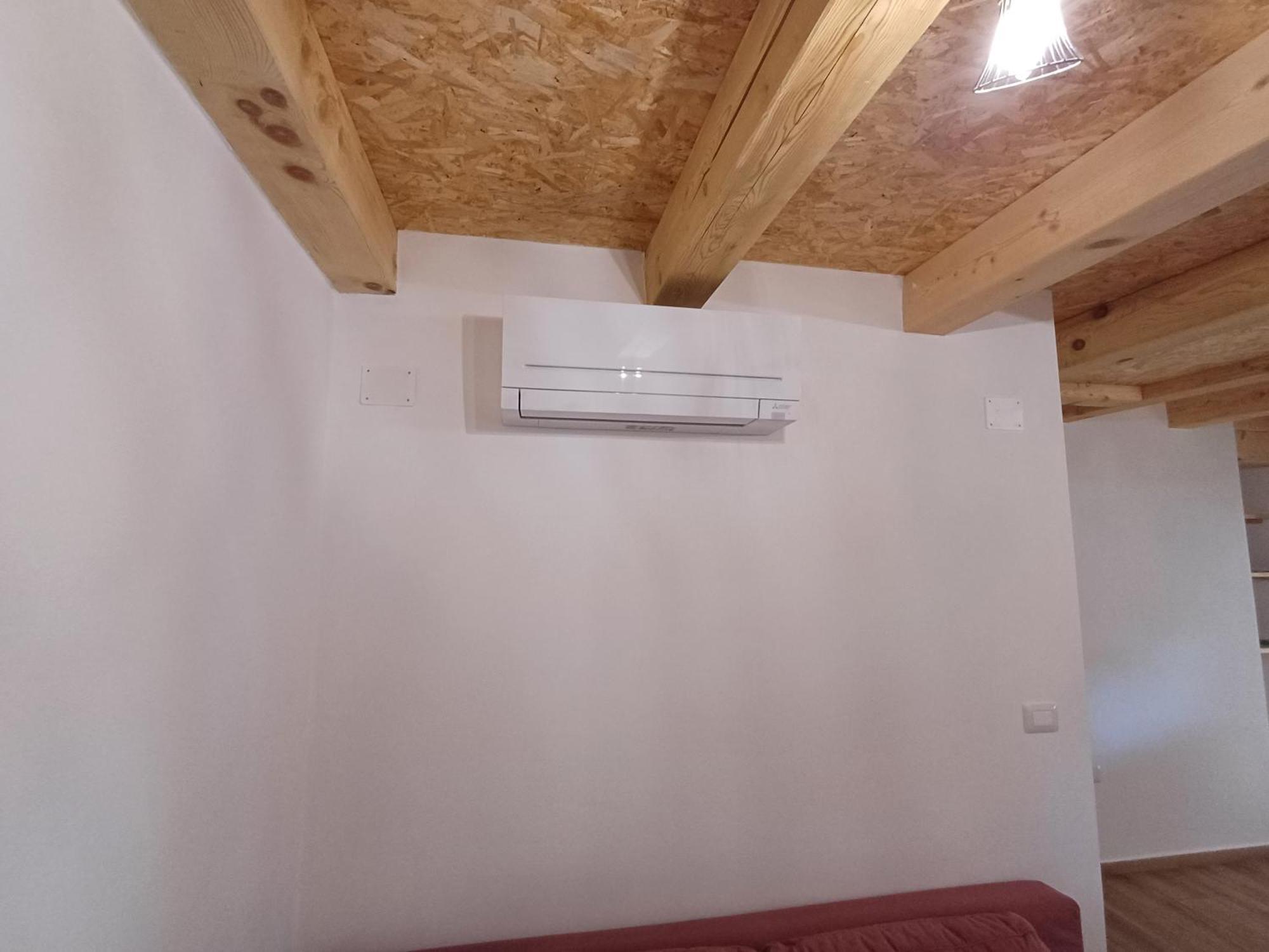 Apartmaji Tanto Malovse Crnice Extérieur photo