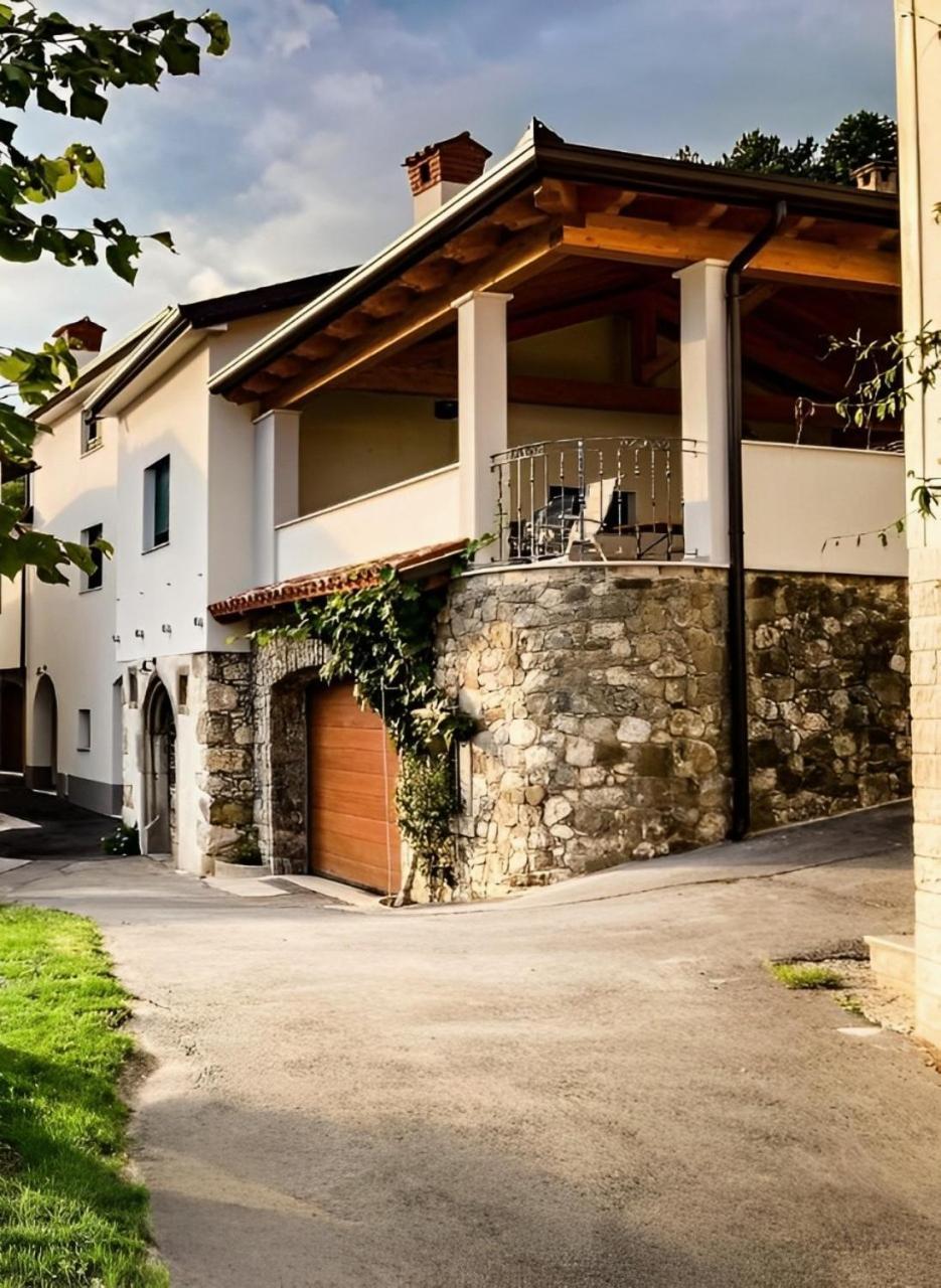 Apartmaji Tanto Malovse Crnice Extérieur photo